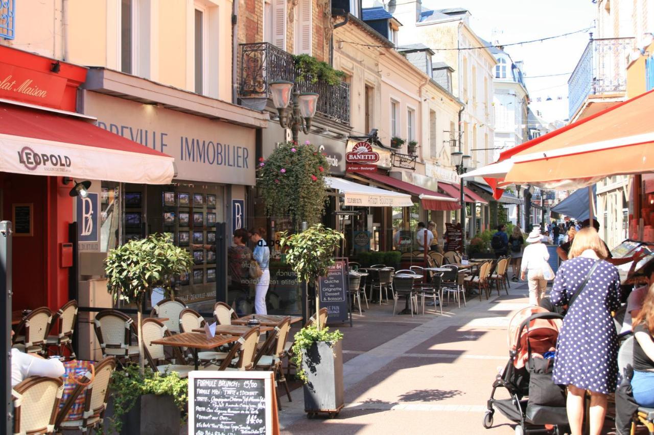 Studio En Plein Coeur De Trouville Exterior photo